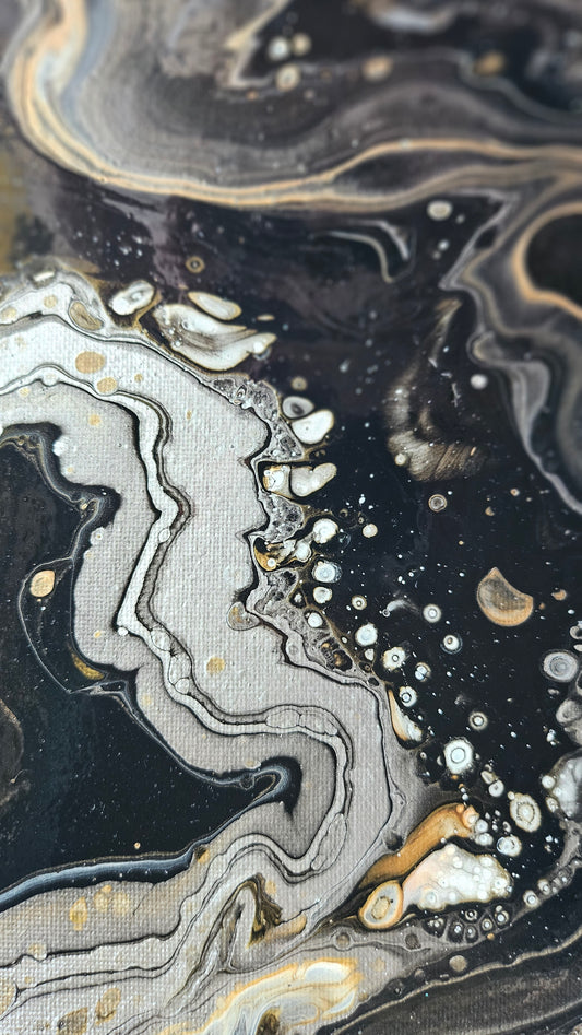Metallic Wave